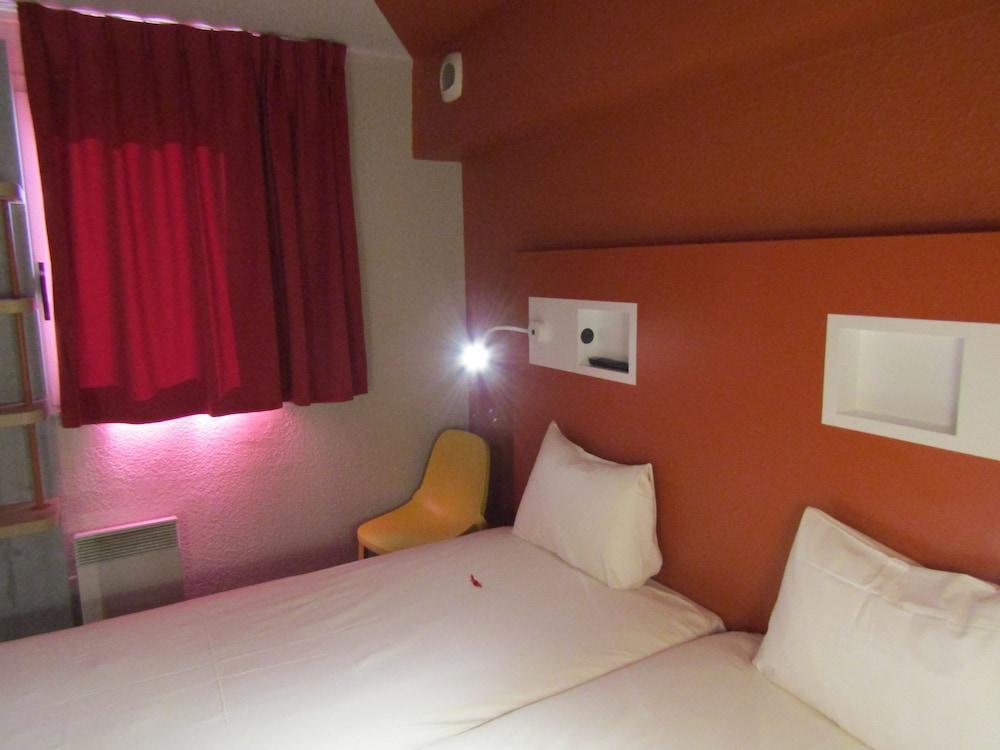 Ibis Budget Chilly-Mazarin Les Champarts 외부 사진
