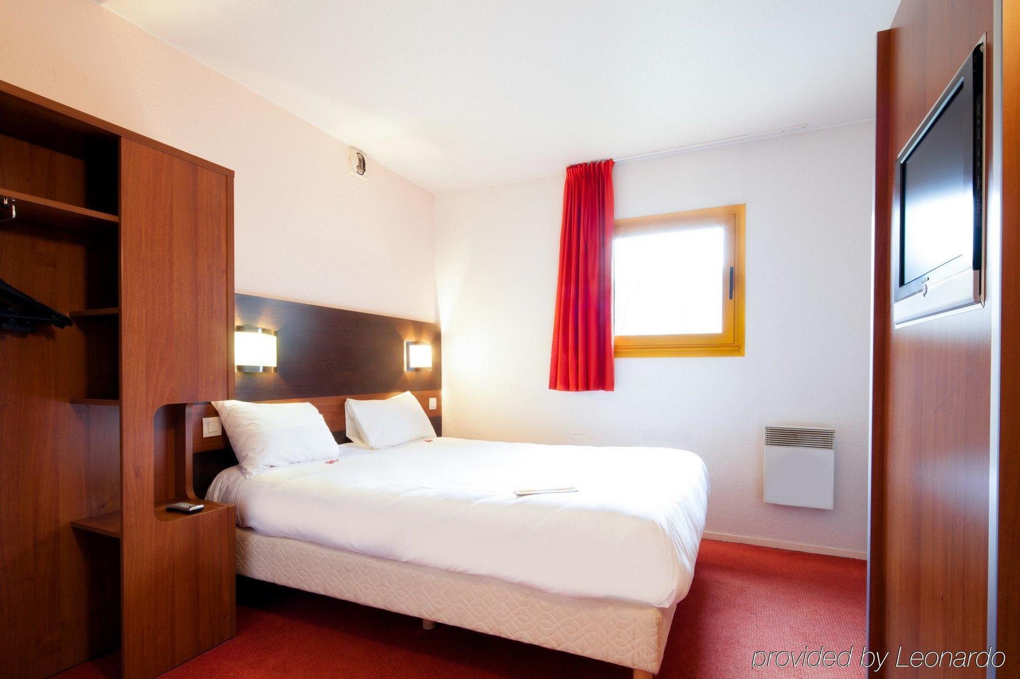 Ibis Budget Chilly-Mazarin Les Champarts 외부 사진