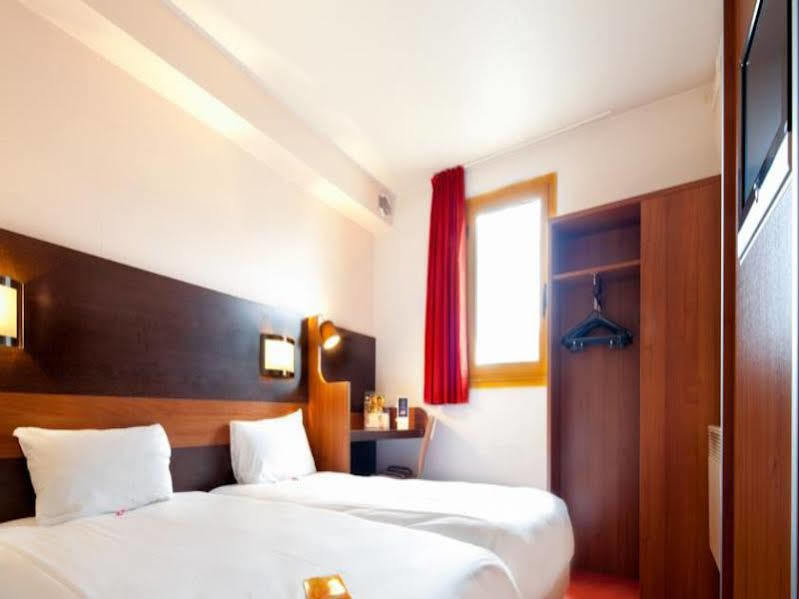 Ibis Budget Chilly-Mazarin Les Champarts 외부 사진